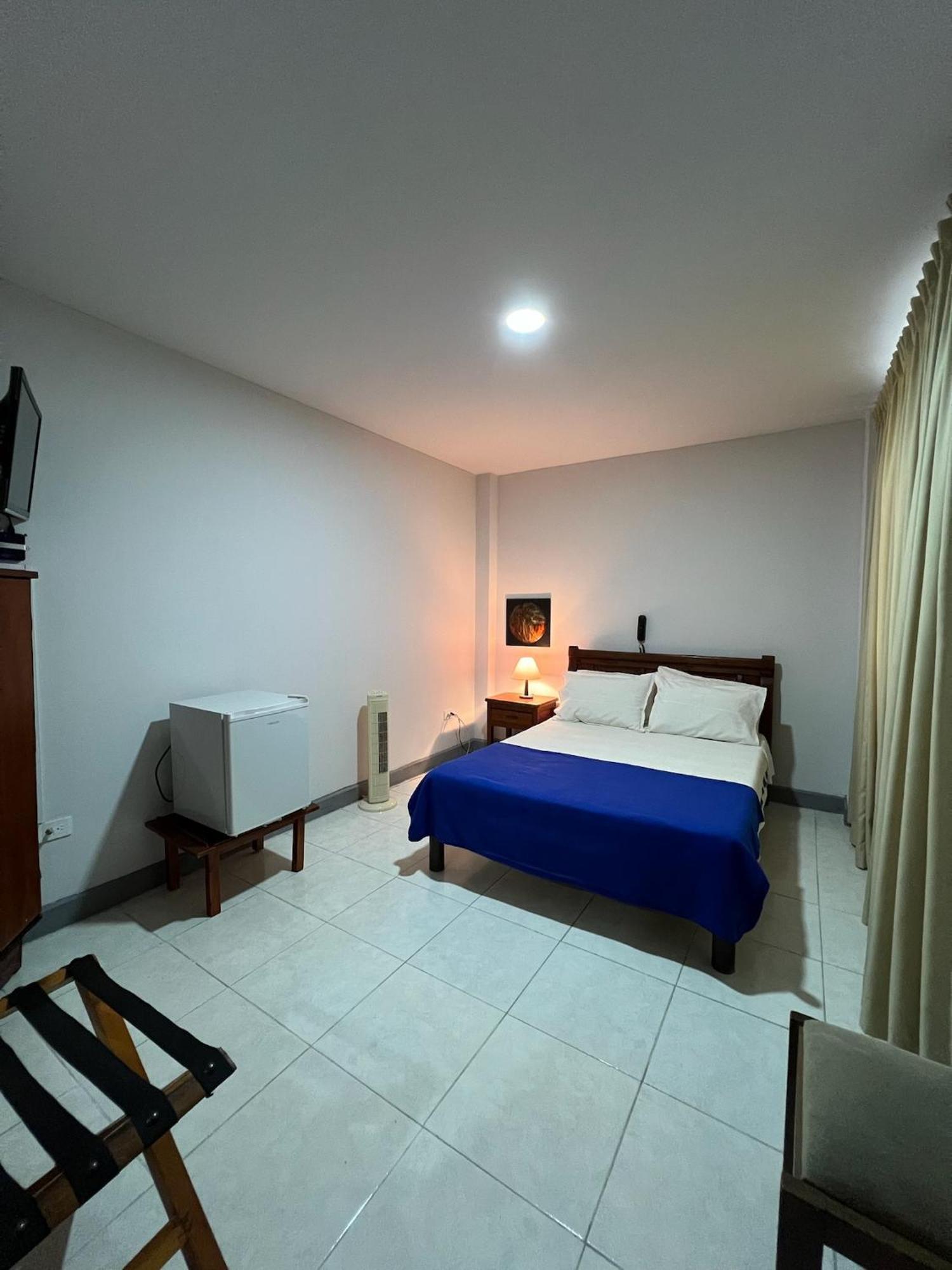 Hotel Armenia Centro Exterior photo