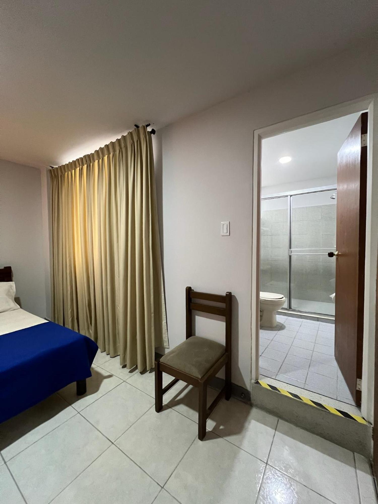 Hotel Armenia Centro Exterior photo